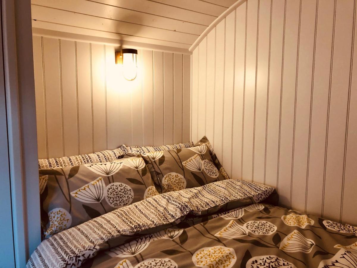 Herringfleet Somerleyton Meadows - The Hideaway Hut & Hot Tub المظهر الخارجي الصورة