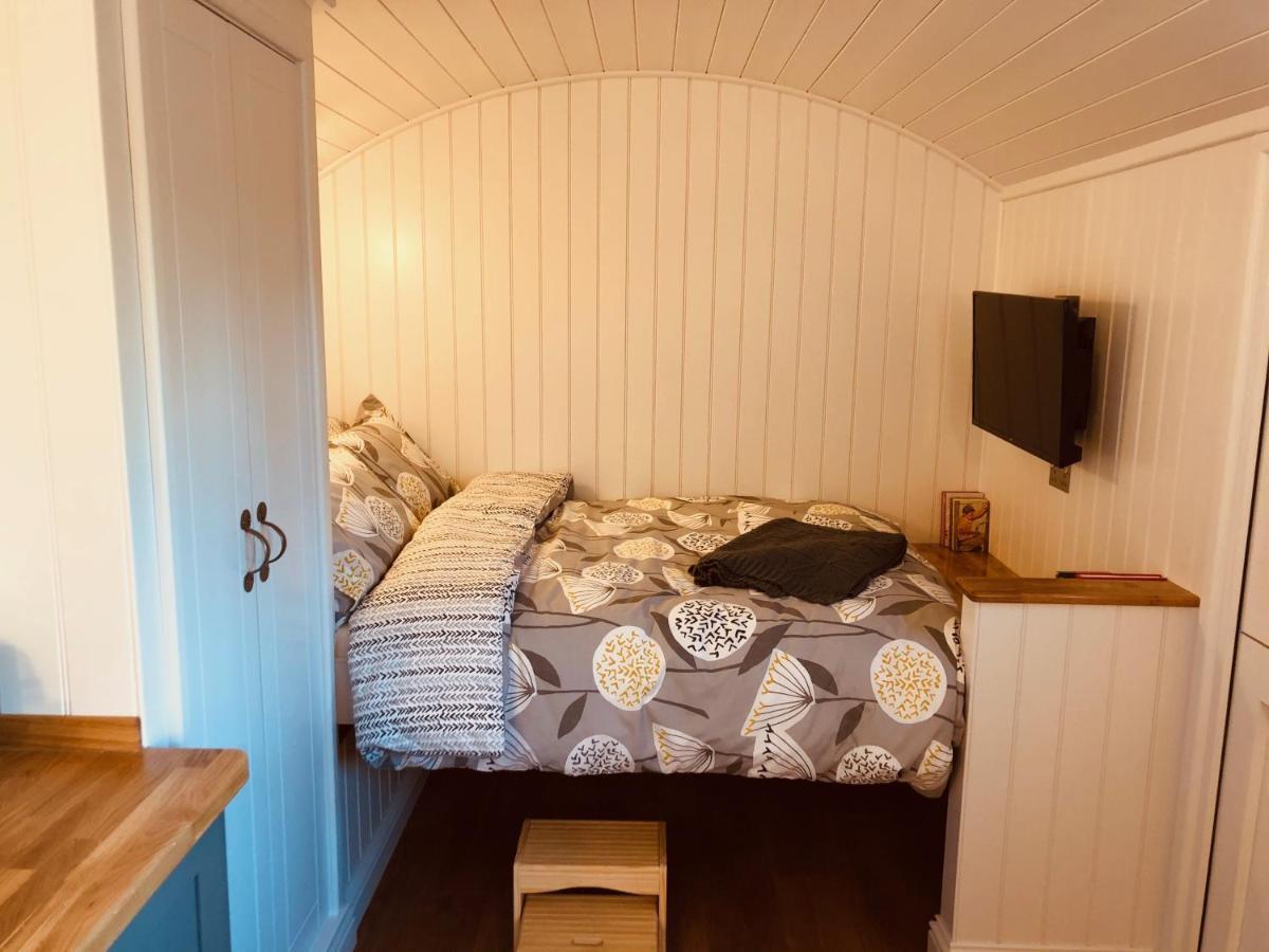 Herringfleet Somerleyton Meadows - The Hideaway Hut & Hot Tub المظهر الخارجي الصورة